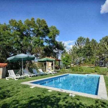 Casa Da Boavista Camelias De Basto-turismo Rural