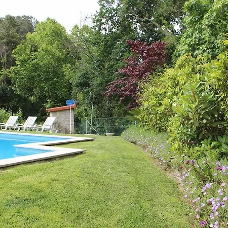 Casa de Férias Casa Da Boavista Camelias De Basto-turismo Rural